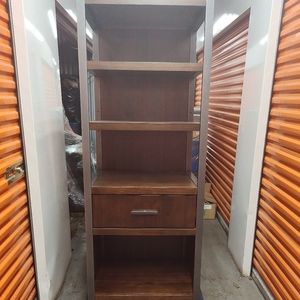 Used close to New Furnitures